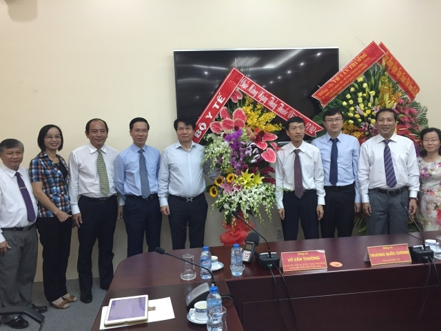 Les médecins vietnamiens à l'honneur ảnh 2 Les médecins vietnamiens à l'honneur ảnh 2