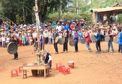 Fêtes du printemps des minorités ethniques ảnh 1