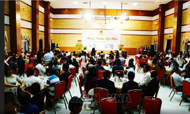 Les expatriés célèbrent le Têt et les liens Vietnam-Cambodge ảnh 2 Les expatriés célèbrent le Têt et les liens Vietnam-Cambodge ảnh 2