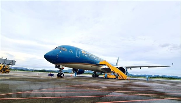 Les titulaires étrangers d’un e-visa peuvent entrer ou sortir du Vietnam via l’aéroport de Vân Dôn ảnh 1 Les titulaires étrangers d’un e-visa peuvent entrer ou sortir du Vietnam via l’aéroport de Vân Dôn ảnh 1
