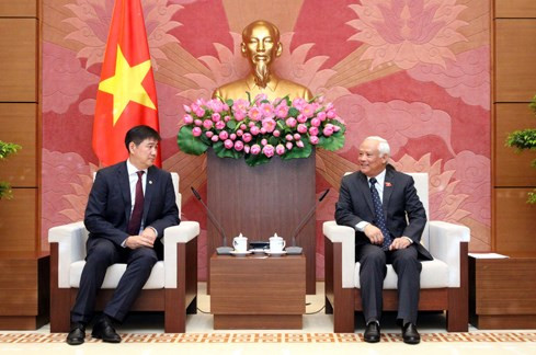 Le secrétaire général de l’Assemblée nationale mongole au Vietnam ảnh 1 Le secrétaire général de l’Assemblée nationale mongole au Vietnam ảnh 1