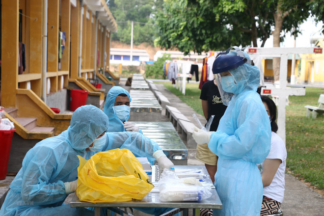 COVID-19 : Le Vietnam passe 99 jours consécutifs sans nouvelles infections communautaires ảnh 1 COVID-19 : Le Vietnam passe 99 jours consécutifs sans nouvelles infections communautaires ảnh 1