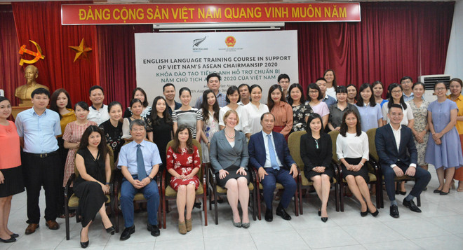 La Nouvelle-Zélande organise pour des fonctionnaires vietnamiens un cours d'anglais ảnh 1 La Nouvelle-Zélande organise pour des fonctionnaires vietnamiens un cours d'anglais ảnh 1