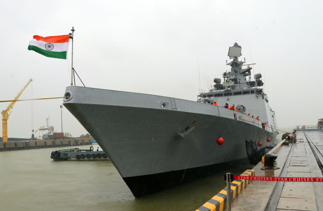 Le navire de guerre indien INS Sahyadri jette l'ancre à Da Nang ảnh 1 Le navire de guerre indien INS Sahyadri jette l'ancre à Da Nang ảnh 1
