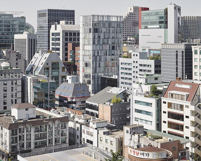 L'exposition de photos sur le processus d'urbanisation de Séoul à Hanoï ảnh 2