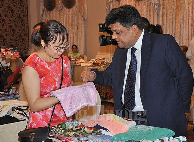 Textile-habillement : rencontre entre entreprises Vietnam-Inde ảnh 1 Textile-habillement : rencontre entre entreprises Vietnam-Inde ảnh 1