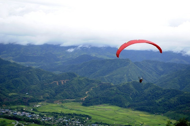 Ouverture de la compétition de parapente de cross-country Putaleng XC Open ảnh 2 Ouverture de la compétition de parapente de cross-country Putaleng XC Open ảnh 2