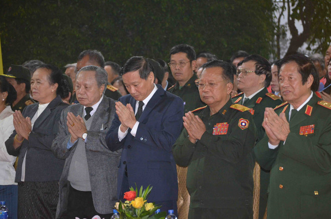 Cérémonie de requiem pour les martyrs vietnamiens tombés au Laos ảnh 1 Cérémonie de requiem pour les martyrs vietnamiens tombés au Laos ảnh 1