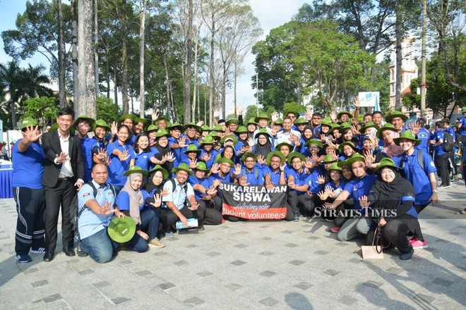 Des étudiants malaisiens au Vietnam pour la campagne de volontariat « Été vert » 2019 ảnh 1 Des étudiants malaisiens au Vietnam pour la campagne de volontariat « Été vert » 2019 ảnh 1