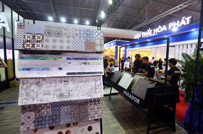 Ouverture de la 2e édition de l’exposition Vietbuild Hanoi 2019 ảnh 2 Ouverture de la 2e édition de l’exposition Vietbuild Hanoi 2019 ảnh 2