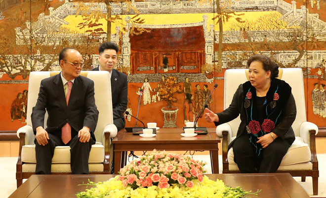Hanoi promet de favoriser le projet d’hippodrome de Charmvit ảnh 1 Hanoi promet de favoriser le projet d’hippodrome de Charmvit ảnh 1
