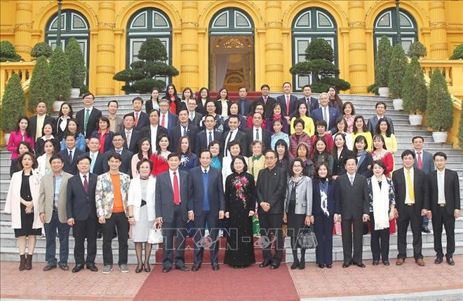 La vice-présidente Dang Thi Ngoc Thinh rencontre des bailleurs de fonds pour les enfants ảnh 1 La vice-présidente Dang Thi Ngoc Thinh rencontre des bailleurs de fonds pour les enfants ảnh 1