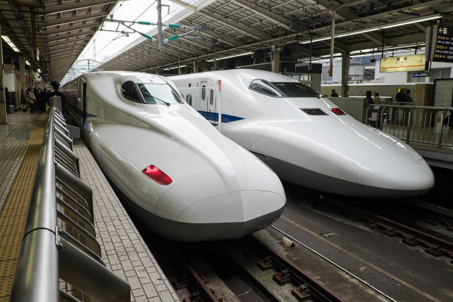 Aide japonaise pour le développement de la ligne ferroviaire en Indonésie ảnh 1 Aide japonaise pour le développement de la ligne ferroviaire en Indonésie ảnh 1