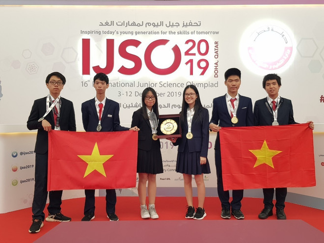 Trois médailles d'or pour le Vietnam aux Olympiades internationales junior des sciences ảnh 1 Trois médailles d'or pour le Vietnam aux Olympiades internationales junior des sciences ảnh 1