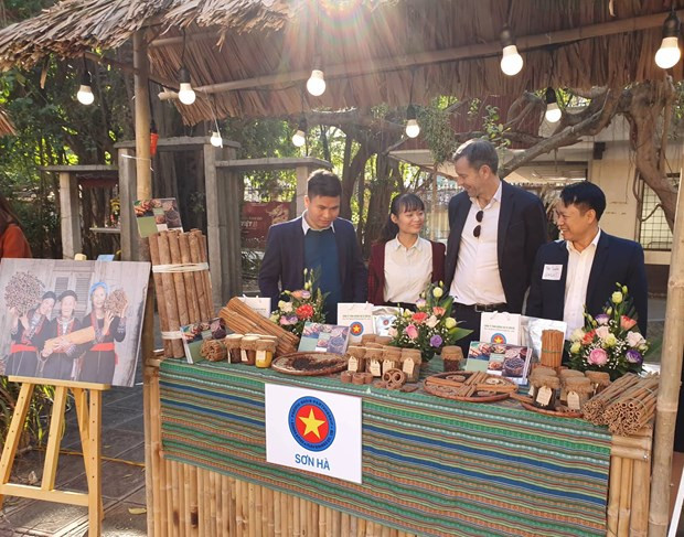 Le projet GREAT soutient environ 40.000 femmes dans leurs affaires ảnh 2 Le projet GREAT soutient environ 40.000 femmes dans leurs affaires ảnh 2