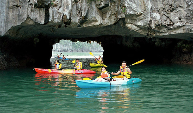 Quang Ninh met le paquet pour redorer le blason du tourisme ảnh 2 Quang Ninh met le paquet pour redorer le blason du tourisme ảnh 2