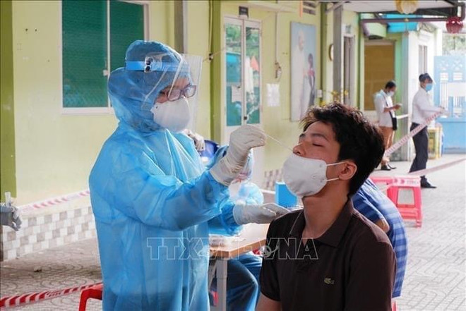 Coronavirus : le Vietnam enregistre trois nouveaux cas en douze heures ảnh 1 Coronavirus : le Vietnam enregistre trois nouveaux cas en douze heures ảnh 1
