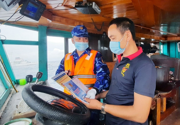 Vietnam et Chine achèvent leur patrouille navale dans le golfe du Bac Bo ảnh 2