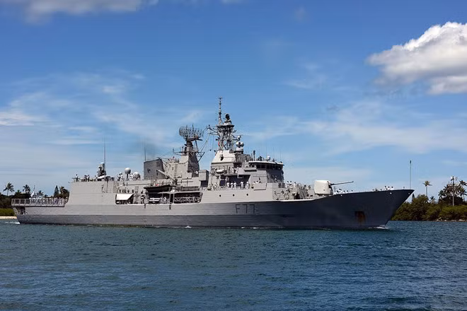 Un navire de la Marine nationale néo-zélandaise à Da Nang ảnh 1 Un navire de la Marine nationale néo-zélandaise à Da Nang ảnh 1