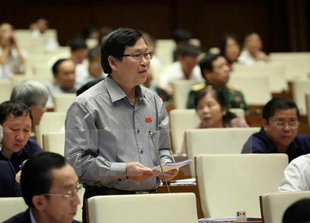 Les ministres de l'Agriculture, de l'Industrie et du Commerce interpellés ảnh 1 Les ministres de l'Agriculture, de l'Industrie et du Commerce interpellés ảnh 1