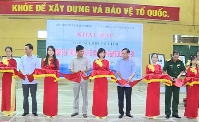 Thanh Hoa : exposition «Hoàng Sa, Truong Sa du Vietnam - les preuves historiques» ảnh 1 Thanh Hoa : exposition «Hoàng Sa, Truong Sa du Vietnam - les preuves historiques» ảnh 1