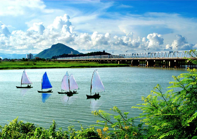 Le Vietnam accueillera le 1er concours de beauté de l’Amitié de l’ASEAN 2017 ảnh 1 Le Vietnam accueillera le 1er concours de beauté de l’Amitié de l’ASEAN 2017 ảnh 1