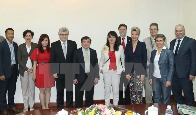 Le Vietnam veut coopérer avec la Suisse dans l’éducation ảnh 1 Le Vietnam veut coopérer avec la Suisse dans l’éducation ảnh 1