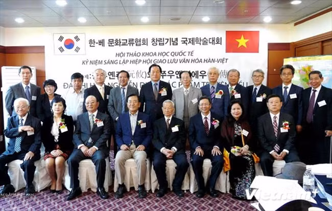 Truyên Kiêu et son chemin vers l'Humanité ảnh 4