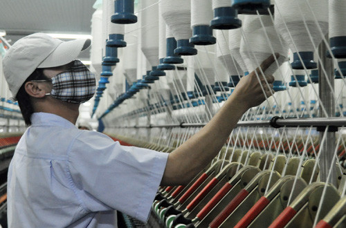 Le textile vietnamien table sur 33,5 milliards de dollars d’exportation en 2018 ảnh 1 Le textile vietnamien table sur 33,5 milliards de dollars d’exportation en 2018 ảnh 1