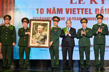 Viettel a créé "un nouveau modèle de croissance " pour le Vietnam ảnh 2 Viettel a créé "un nouveau modèle de croissance " pour le Vietnam ảnh 2