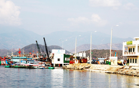 Construction du centre de pêche le plus moderne du Centre ảnh 1 Construction du centre de pêche le plus moderne du Centre ảnh 1