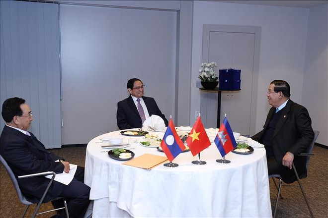Les Premiers ministres vietnamien, lao et cambodgien se rencontrent en Belgique ảnh 1 Les Premiers ministres vietnamien, lao et cambodgien se rencontrent en Belgique ảnh 1
