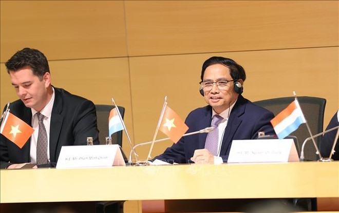 Le Premier ministre assiste à un Forum d’affaires Vietnam-Luxembourg ảnh 1 Le Premier ministre assiste à un Forum d’affaires Vietnam-Luxembourg ảnh 1