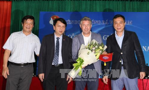 Jürgen Gede, directeur technique du football vietnamien ảnh 1