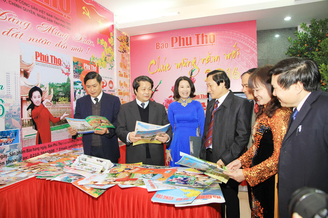 Activités saluant le succès du 12e Congrès national du PCV ảnh 1 Activités saluant le succès du 12e Congrès national du PCV ảnh 1