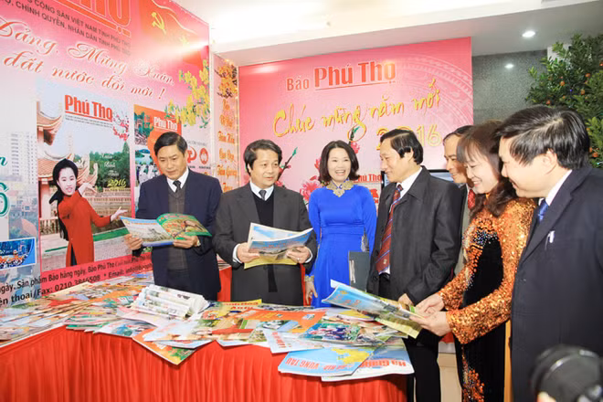 Activités saluant le succès du 12e Congrès national du PCV ảnh 1