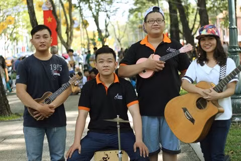 Les chanteurs de rue vont encore donner de la voix ảnh 1 Les chanteurs de rue vont encore donner de la voix ảnh 1