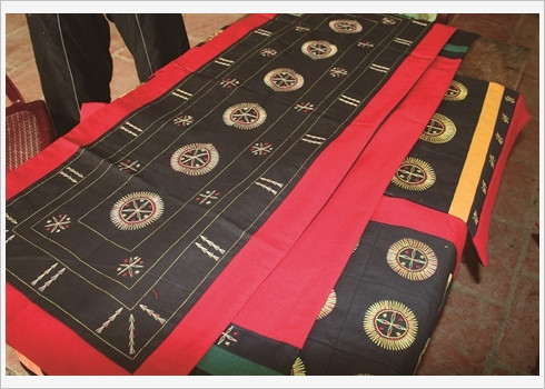 Tissage de brocatelle, le passé retrouvé ảnh 1 Tissage de brocatelle, le passé retrouvé ảnh 1