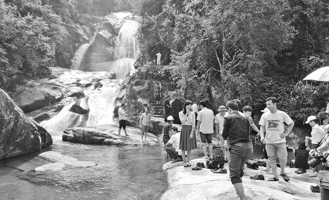 Tourisme de découverte : nouvelle orientation à Binh Liêu ảnh 1