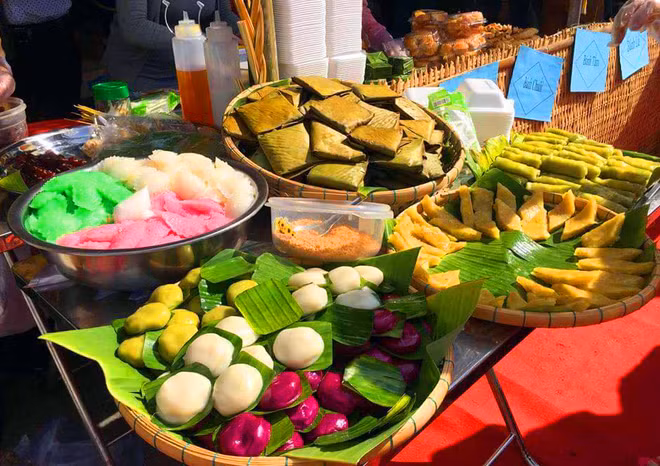 Arrêter d'organiser le Festival des gâteaux traditionnels du Sud ảnh 1 Arrêter d'organiser le Festival des gâteaux traditionnels du Sud ảnh 1