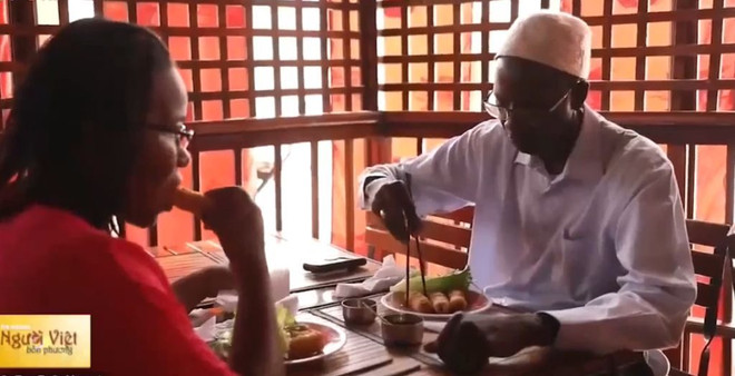 Le «nem», symbole de la cuisine et de la culture vietnamiennes au Sénégal ảnh 1 Le «nem», symbole de la cuisine et de la culture vietnamiennes au Sénégal ảnh 1
