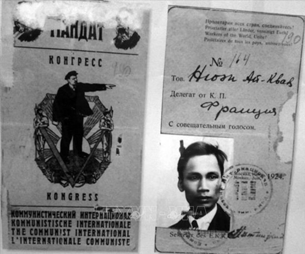 Livre photo sur le voyage à l’étranger du Président Hô Chi Minh pour le salut national voit le jour ảnh 1 Livre photo sur le voyage à l’étranger du Président Hô Chi Minh pour le salut national voit le jour ảnh 1