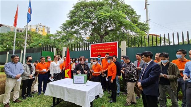 La communauté vietnamienne au Mozambique contribue au Fonds national de vaccination anti-Covid-19 ảnh 1 La communauté vietnamienne au Mozambique contribue au Fonds national de vaccination anti-Covid-19 ảnh 1