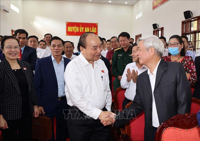 Le PM Nguyên Xuân Phuc rencontre l’électorat de Hai Phong ảnh 1 Le PM Nguyên Xuân Phuc rencontre l’électorat de Hai Phong ảnh 1