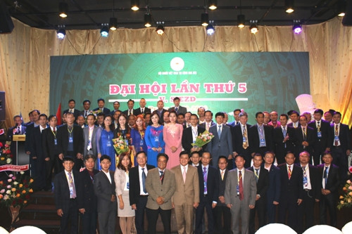 L’Association des Vietnamiens de Tchéquie tient son 5e congrès ảnh 1 L’Association des Vietnamiens de Tchéquie tient son 5e congrès ảnh 1