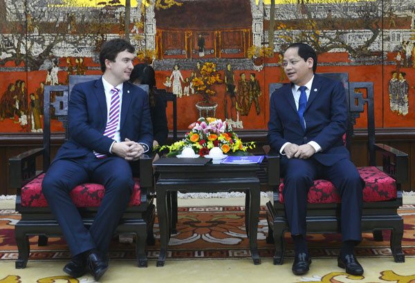 Hanoi et Prague promeuvent la coopération au développement ảnh 1 Hanoi et Prague promeuvent la coopération au développement ảnh 1