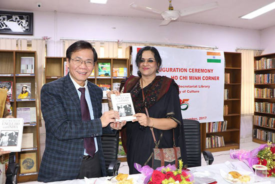 Ouverture de la première bibliothèque Vietnam-Ho Chi Minh en Inde ảnh 1 Ouverture de la première bibliothèque Vietnam-Ho Chi Minh en Inde ảnh 1