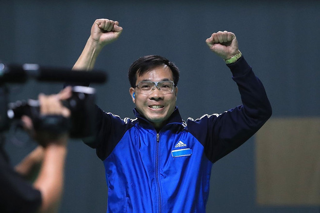 Hoang Xuan Vinh élu meilleur sportif vietnamien de 2016 ảnh 1 Hoang Xuan Vinh élu meilleur sportif vietnamien de 2016 ảnh 1