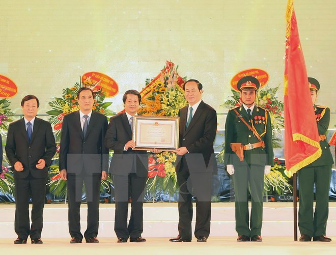 Le président exhorte Phu Tho à exploiter ses atouts de développement économique ảnh 1 Le président exhorte Phu Tho à exploiter ses atouts de développement économique ảnh 1