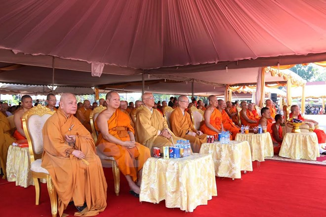 Dernier hommage du Vietnam à l’ancien président de l’Eglise bouddhique du Laos ảnh 1 Dernier hommage du Vietnam à l’ancien président de l’Eglise bouddhique du Laos ảnh 1